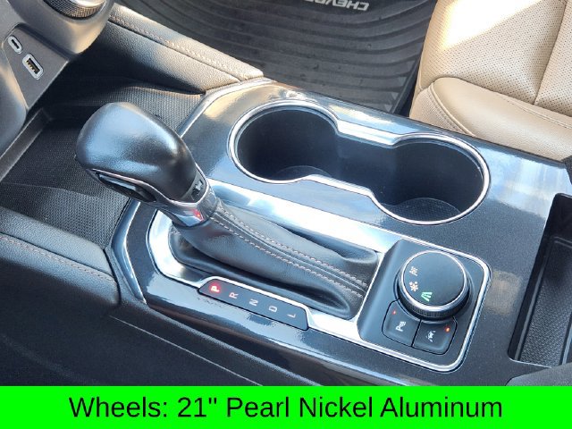 Used 2019 Chevrolet Blazer Premier w/ Sun and Wheels Package FWD image 20