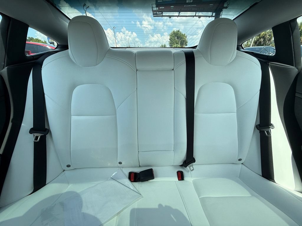 Used 2023 Tesla Model 3 Performance AWD/4WD image 17