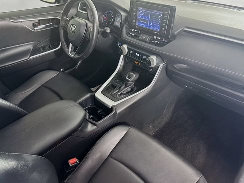 Used 2022 Toyota RAV4 XLE Premium FWD image 36