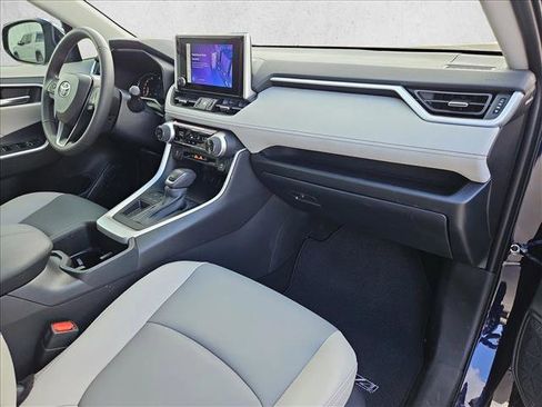 Used 2025 Toyota RAV4 XLE Premium FWD image 22