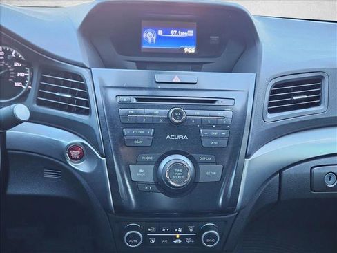 Used 2016 Acura ILX image 13
