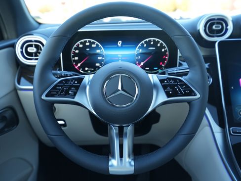 New 2026 Mercedes-Benz GLC 300 4MATIC image 22