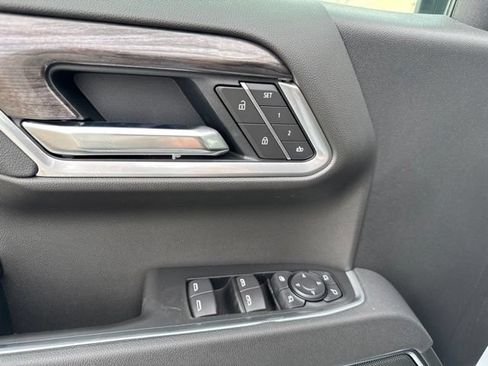 New 2026 Chevrolet Silverado 1500 LTZ w/ Technology Package AWD/4WD image 19