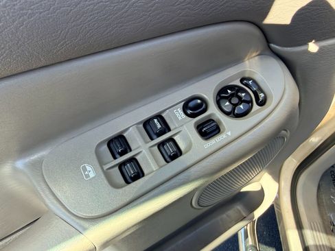 Used 2004 Dodge Ram 2500 Truck SLT w/ Trailer Tow Group AWD/4WD image 19