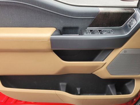 Used 2022 Ford F150 Lariat w/ Equipment Group 502A High image 25