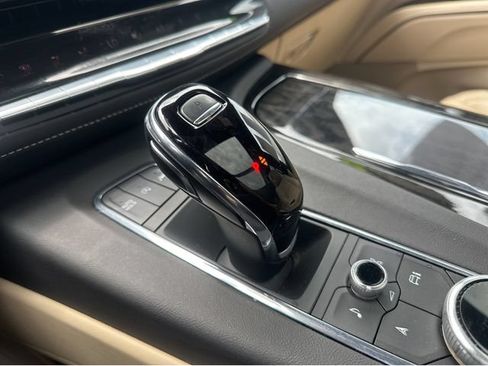 Certified 2024 Cadillac Escalade Premium Luxury RWD image 29