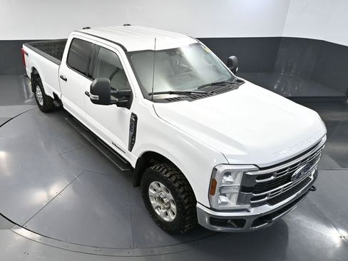 Used 2024 Ford F350 XLT w/ FX4 Off-Road Package AWD/4WD image 54