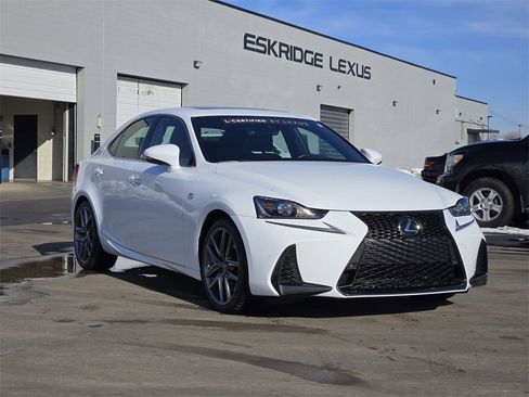 Used 2020 Lexus IS 350 F Sport image 3