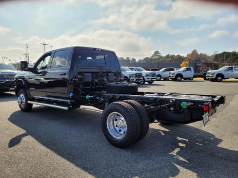 New 2026 RAM 3500 Big Horn w/ Laramie Trim Package image 6