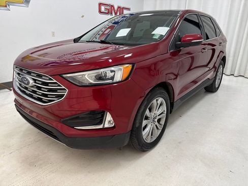 Used 2019 Ford Edge Titanium image 1