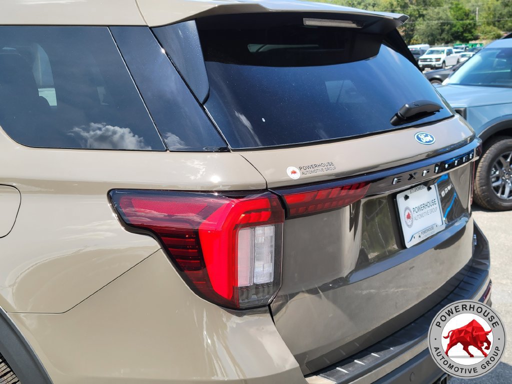 New 2027 Ford Explorer ST w/ Sun And Sound Package RWD image 13