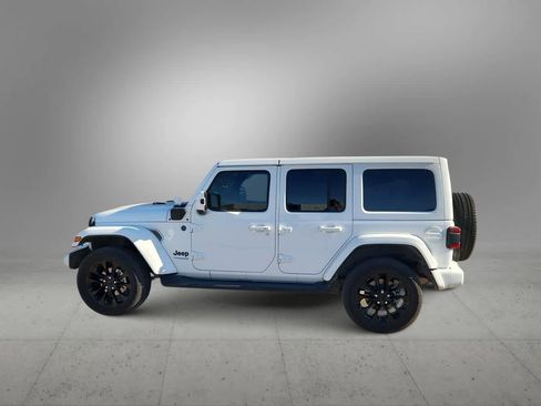 Used 2021 Jeep Wrangler Unlimited Sahara image 5