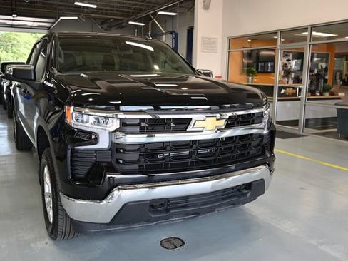 New 2026 Chevrolet Silverado 1500 LT AWD/4WD image 3