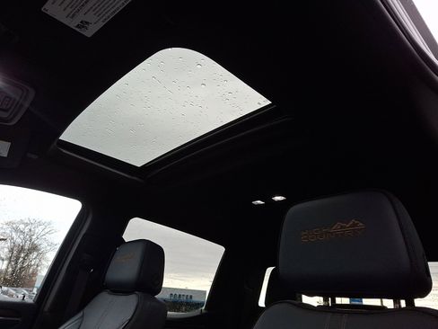 Certified 2023 Chevrolet Silverado 1500 High Country w/ High Country Premium Package image 14