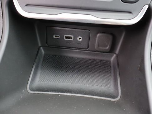 Used 2018 GMC Terrain SLE w/ Driver Convenience Package FWD image 23