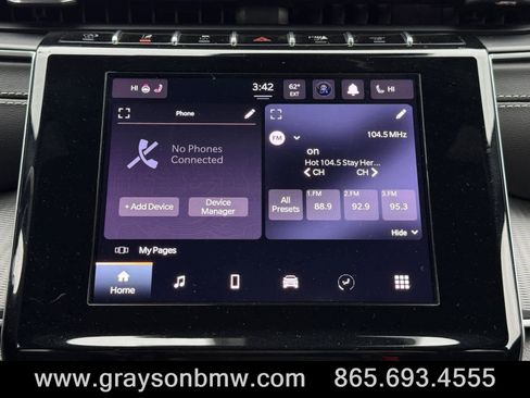 Used 2024 Jeep Grand Cherokee L Laredo image 28