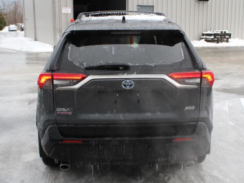 Used 2023 Toyota RAV4 XSE image 6