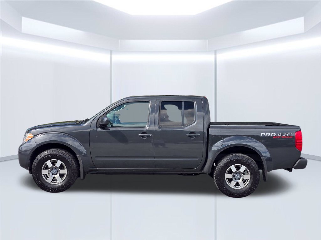 Used 2011 Nissan Frontier PRO-4X AWD/4WD image 12