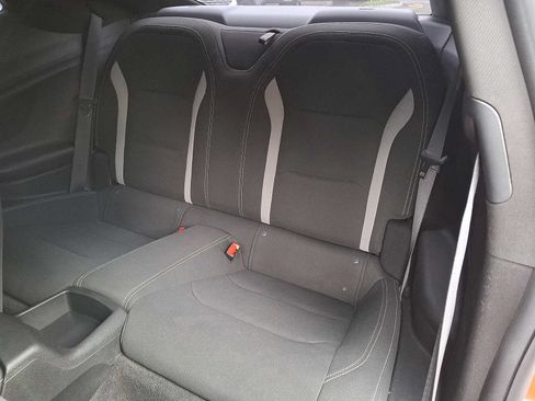 Used 2021 Chevrolet Camaro LT RWD image 8
