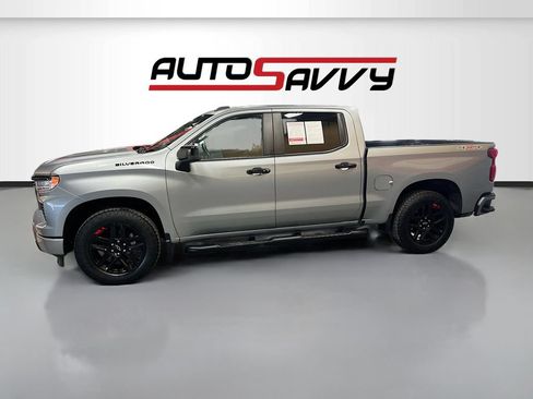 Used 2024 Chevrolet Silverado 1500 RST w/ Redline Edition AWD/4WD image 4