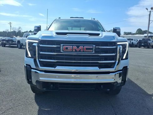 New 2026 GMC Sierra 2500 SLT w/ SLT Premium Package image 2