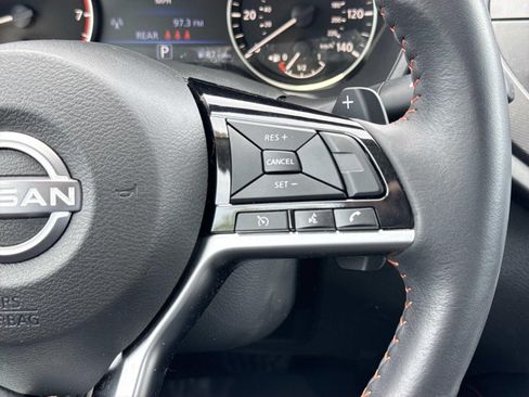 Used 2024 Nissan Altima 2.5 SR AWD/4WD image 14