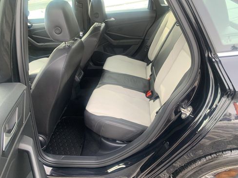 Used 2020 Volkswagen Jetta R-Line w/ R-Line Cold Weather Package image 24