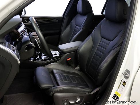 Certified 2023 BMW X3 xDrive30i w/ Premium Package image 10