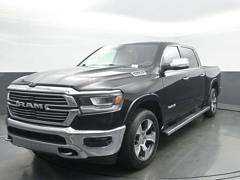 Used 2019 RAM 1500 Laramie AWD/4WD image 1