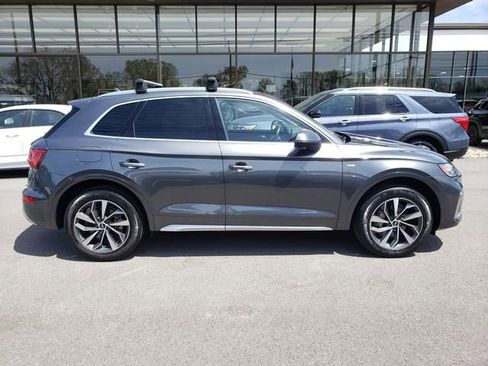 Used 2023 Audi Q5 2.0T Premium Plus w/ Premium Plus Package AWD/4WD image 2