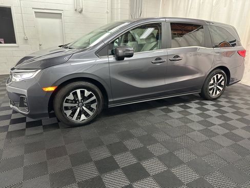 Used 2025 Honda Odyssey EX-L image 5