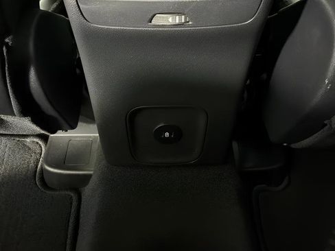 Used 2024 Ford Escape ST-Line w/ Equipment Group 301A FWD image 22