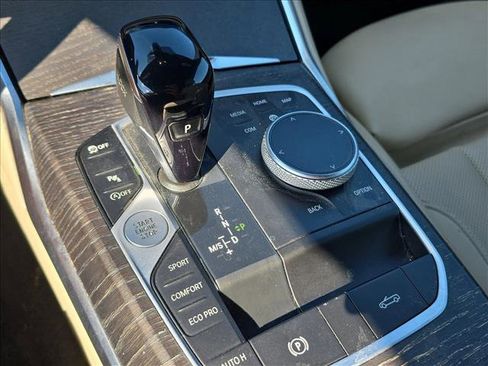 Used 2022 BMW 430i xDrive Convertible w/ Convenience Package image 12