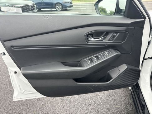Used 2023 Honda Accord EX-L image 12