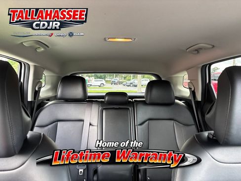 Used 2023 Kia Sportage EX FWD image 34