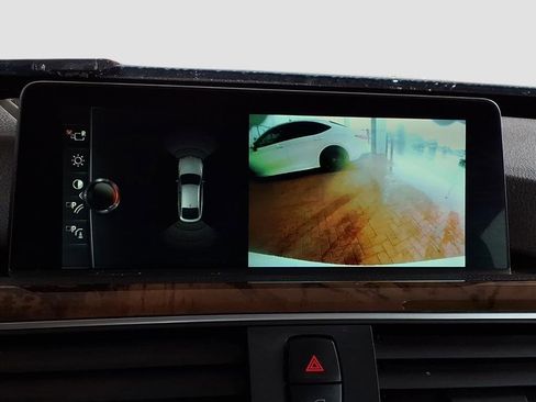 Used 2017 BMW 330i Gran Turismo xDrive image 21