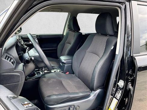 Used 2024 Toyota 4Runner TRD Off-Road image 27