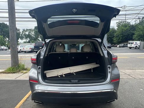 Used 2022 Nissan Murano SL w/ Cargo Package image 9