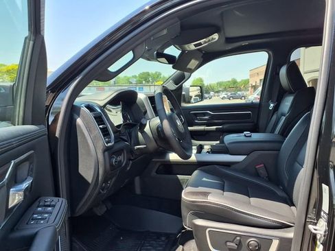 Used 2026 RAM 1500 Laramie w/ Laramie Preferred Package AWD/4WD image 16