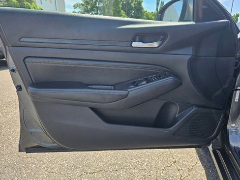 Used 2020 Nissan Altima 2.5 S w/ Driver Assist Package FWD image 24