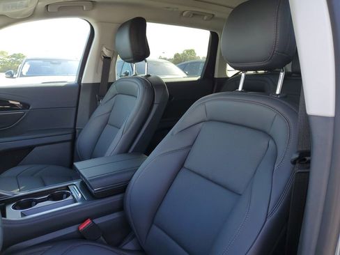 New 2026 Lincoln Nautilus Premier w/ Equipment Group 102A AWD/4WD image 21