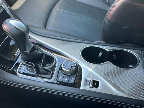 Used 2015 INFINITI Q50 w/ Moonroof Package RWD image 19