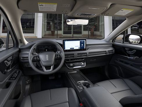 New 2026 Lincoln Corsair Grand Touring image 9