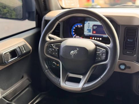 Used 2024 Ford Bronco Wildtrak AWD/4WD image 26