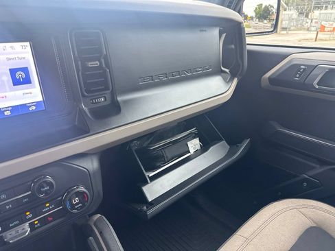 Used 2023 Ford Bronco Big Bend AWD/4WD image 39