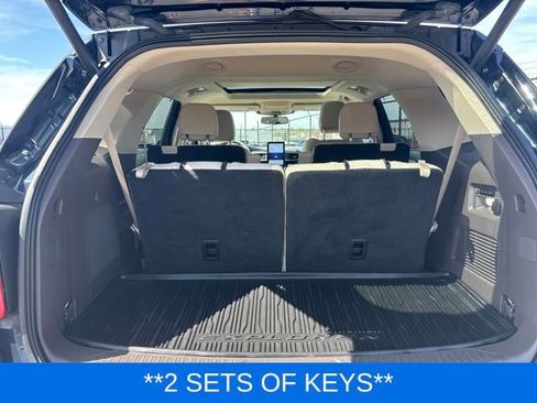 Certified 2022 Ford Explorer Platinum w/ Equipment Group 601A AWD/4WD image 13