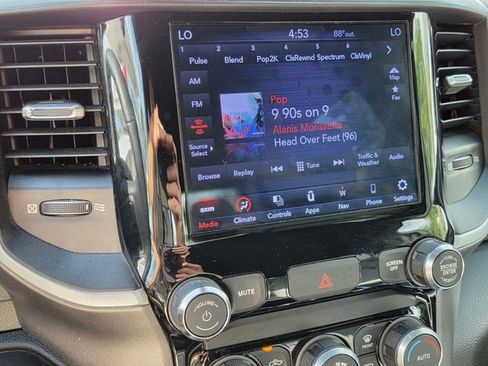 Used 2021 RAM 1500 Big Horn image 25