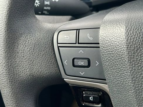 Used 2025 Toyota Camry LE FWD image 34
