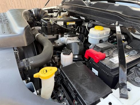 Used 2019 RAM 2500 Laramie AWD/4WD image 42