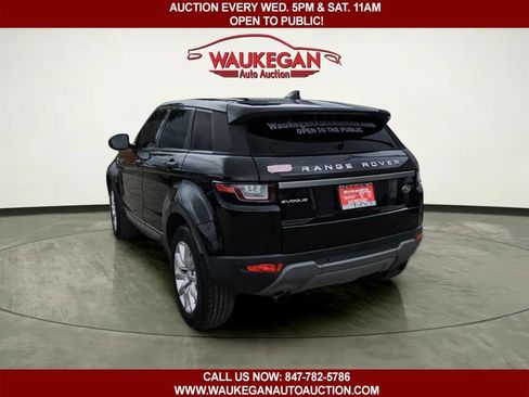 Used 2017 Land Rover Range Rover Evoque SE AWD/4WD image 4